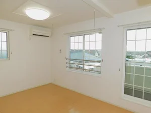 のマンスリーマンション・ウィークリーマンション「ホワイトサウンズあくつ 202・洋室(No.1458743)」メイン画像