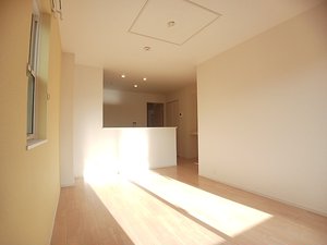 のマンスリーマンション・ウィークリーマンション「オーブ・ソレイユⅠ 105・洋室(No.1458948)」メイン画像