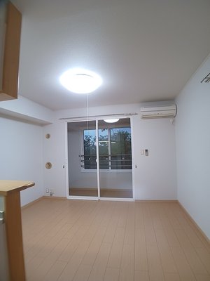 新潟県のマンスリーマンション・ウィークリーマンション「テラ　ハウス 203・洋室(No.1459128)」メイン画像