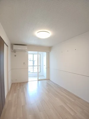 新潟県のマンスリーマンション・ウィークリーマンション「カリメーラ　Ⅱ 101・洋室(No.1459149)」メイン画像