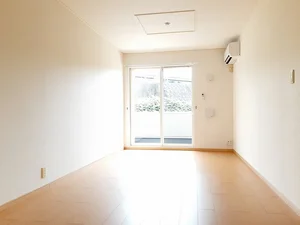 のマンスリーマンション・ウィークリーマンション「パティオ 102・洋室(No.1459690)」メイン画像