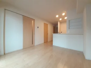 のマンスリーマンション・ウィークリーマンション「メゾン寺角　Ｅｓｔ 103・洋室(No.1459763)」メイン画像
