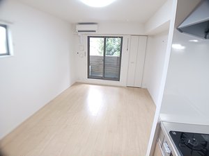 のマンスリーマンション・ウィークリーマンション「プチメゾン松和花壇 201・洋室(No.1459975)」メイン画像