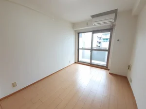 のマンスリーマンション・ウィークリーマンション「ラ　ヴィータ 403・洋室(No.1460132)」メイン画像