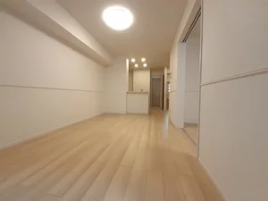 のマンスリーマンション・ウィークリーマンション「ソフィア　α 102・洋室(No.1460258)」メイン画像