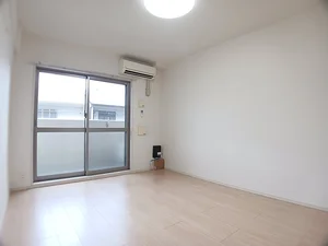 種智院大学周辺のマンスリーマンション・ウィークリーマンション「バンブー　ラン 202・洋室(No.1460700)」メイン画像