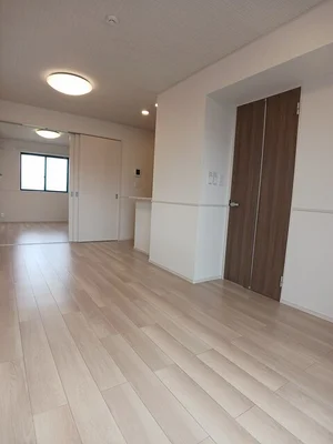 のマンスリーマンション・ウィークリーマンション「プロスペリテⅤ　Ａ棟 101・LDK(No.1460717)」メイン画像