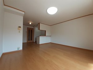 のマンスリーマンション・ウィークリーマンション「カーサ　エレガンテ　Ⅰ 101・洋室(No.1460732)」メイン画像