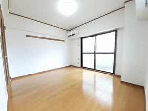 のマンスリーマンション・ウィークリーマンション「エルマーノ下到津 308・洋室(No.1460931)」メイン画像