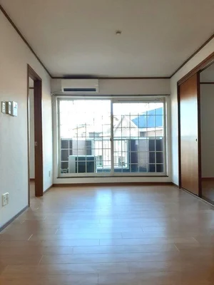 のマンスリーマンション・ウィークリーマンション「ベルヴィル　アルムＢ 203・洋室(No.1461720)」メイン画像