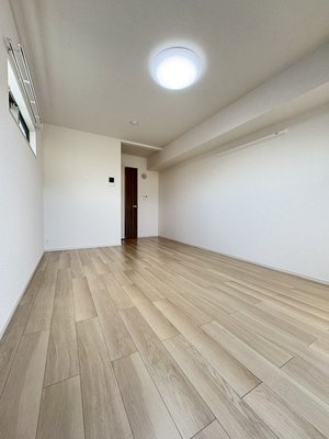 のマンスリーマンション・ウィークリーマンション「楽園 305・洋室(No.1461877)」メイン画像