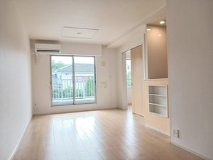 のマンスリーマンション・ウィークリーマンション「吉野ヒルズ　ハッピーハウスＫ２ 203・洋室(No.1462660)」メイン画像