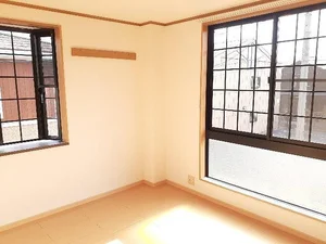 須ケ口駅（愛知県）のマンスリーマンション・ウィークリーマンション「春日ハイツ 201・洋室(No.1462727)」メイン画像