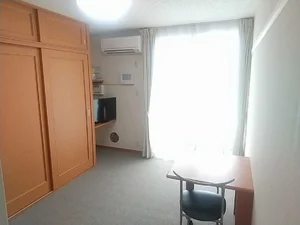 のマンスリーマンション・ウィークリーマンション「レオパレス中町 208(No.1463115)」メイン画像