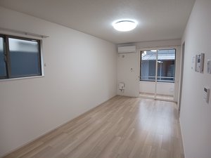 山形駅（山形県）のマンスリーマンション・ウィークリーマンション「シェーネ東原 101・洋室(No.1463159)」メイン画像