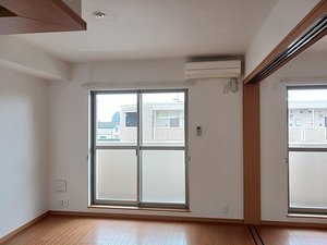 ゆいの杜中央駅（栃木県）のマンスリーマンション・ウィークリーマンション「パークサイド森の邸・北 302・洋室(No.1463193)」メイン画像
