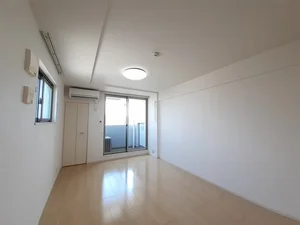 のマンスリーマンション・ウィークリーマンション「エスポワール　Ａｙａ　Ⅲ 301・洋室(No.1463359)」メイン画像