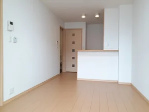 のマンスリーマンション・ウィークリーマンション「サニープレイスⅠ 101・洋室(No.1463506)」メイン画像