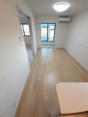 のマンスリーマンション・ウィークリーマンション「キャッスルラピュタ　Ａ 105・洋室(No.1463749)」メイン画像