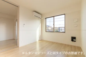 のマンスリーマンション・ウィークリーマンション「ヒカワヒルズ 202・洋室(No.1464120)」メイン画像