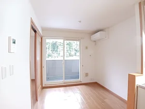 笹津駅（富山県）のマンスリーマンション・ウィークリーマンション「ベルズかたかごＢ 202・洋室(No.1464282)」メイン画像