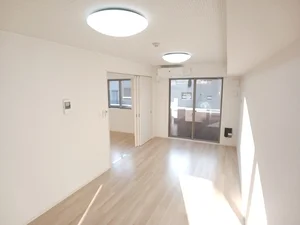 のマンスリーマンション・ウィークリーマンション「ヴィラ　シャルマン 101・洋室(No.1464450)」メイン画像