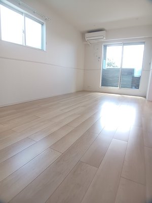 のマンスリーマンション・ウィークリーマンション「フェニックス　Ⅱ 204・洋室(No.1464483)」メイン画像