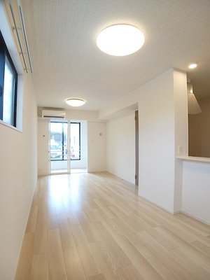 のマンスリーマンション・ウィークリーマンション「リヴェール　Ⅰ 103・洋室(No.1464516)」メイン画像