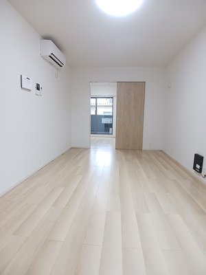 東京都のマンスリーマンション・ウィークリーマンション「ポノ　ククナ 303・洋室(No.1464607)」メイン画像