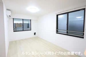 のマンスリーマンション・ウィークリーマンション「リバーサイド西山 305・洋室(No.1464615)」メイン画像