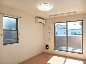 のマンスリーマンション・ウィークリーマンション「サニーフラットＡ 201・洋室(No.1465191)」メイン画像