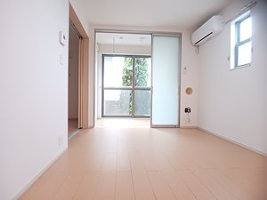 平田駅（長野県）のマンスリーマンション・ウィークリーマンション「メゾンリバーサイドＡ 106・洋室(No.1465305)」メイン画像