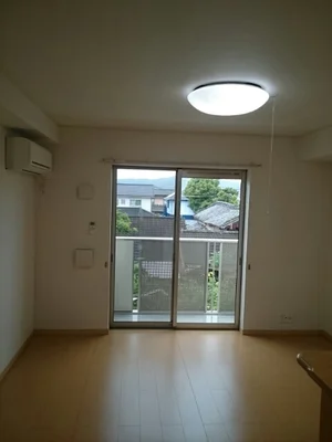 東工業前駅（高知県）のマンスリーマンション・ウィークリーマンション「ヴィラ．ジェルメ　Ⅱ 202・洋室(No.1465556)」メイン画像