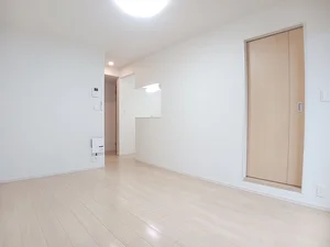 富士山下駅（群馬県）のマンスリーマンション・ウィークリーマンション「プラティーヌ　Ⅰ 204・洋室(No.1465838)」メイン画像