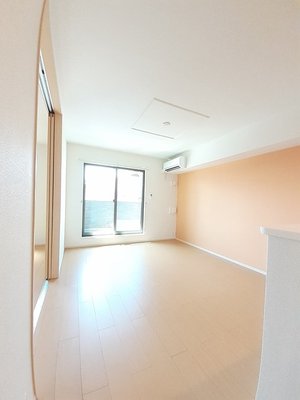 大阪府のマンスリーマンション・ウィークリーマンション「ヴィラスマイラックス 203・洋室(No.1465919)」メイン画像