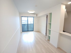 のマンスリーマンション・ウィークリーマンション「サニーフラット黒岡Ａ棟 102・洋室(No.1465926)」メイン画像