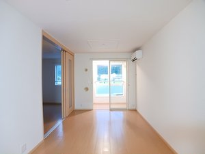 のマンスリーマンション・ウィークリーマンション「ピアチェーレＡ 202・洋室(No.1466030)」メイン画像