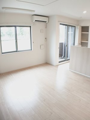 のマンスリーマンション・ウィークリーマンション「Ｓｕｎｌｉｇｈｔ吉岡Ｂ 105・洋室(No.1466270)」メイン画像