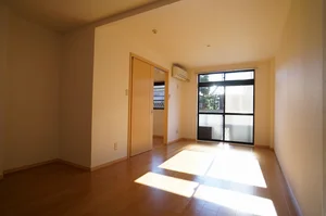 のマンスリーマンション・ウィークリーマンション「コーポモンシェル 102・洋室(No.1466355)」メイン画像