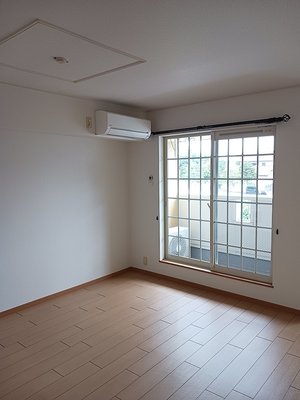 松阪市のマンスリーマンション・ウィークリーマンション「ルシヨン　Ｂ棟 202・洋室(No.1466719)」メイン画像