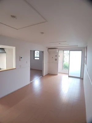 亀岡市のマンスリーマンション・ウィークリーマンション「ベルヴェル 104・洋室(No.1466744)」メイン画像