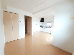 のマンスリーマンション・ウィークリーマンション「カルムメゾンⅡ 201・洋室(No.1466820)」メイン画像