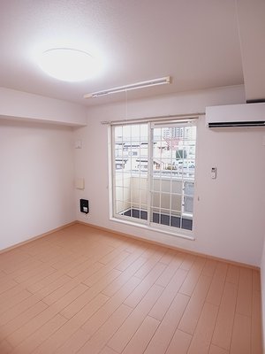 のマンスリーマンション・ウィークリーマンション「ブルーム　フィールド２ 202・洋室(No.1467218)」メイン画像