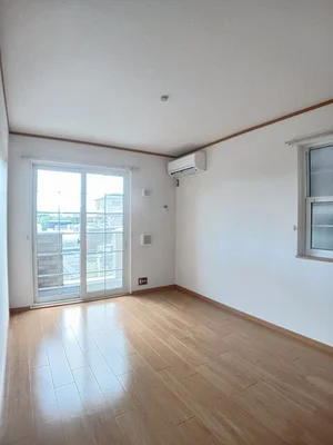 のマンスリーマンション・ウィークリーマンション「ヴィラージュⅣ 101・洋室(No.1467425)」メイン画像
