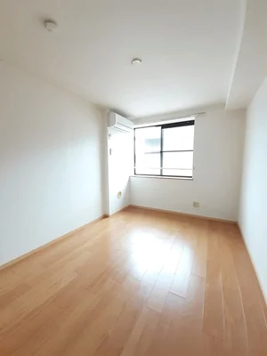 岡山市南区のマンスリーマンション・ウィークリーマンション「エスメラルダ三浜 202・洋室(No.1468006)」メイン画像