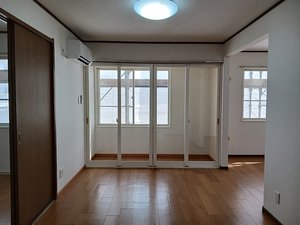 のマンスリーマンション・ウィークリーマンション「カーサ．ユウＢ 101・洋室(No.1468547)」メイン画像