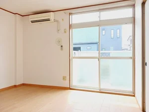 のマンスリーマンション・ウィークリーマンション「カーサアイリスＡ 102・洋室(No.1468549)」メイン画像