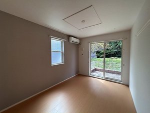 のマンスリーマンション・ウィークリーマンション「ル・ソレイユ　四番館 101・洋室(No.1468654)」メイン画像