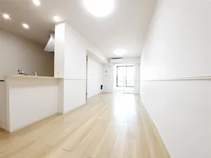 岐阜県のマンスリーマンション・ウィークリーマンション「ＨａＬｕ（ハル） 102・洋室(No.1468940)」メイン画像