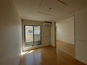 伊丹駅（兵庫県）のマンスリーマンション・ウィークリーマンション「ノホ・エカヒ昆陽 205・洋室(No.1469520)」メイン画像